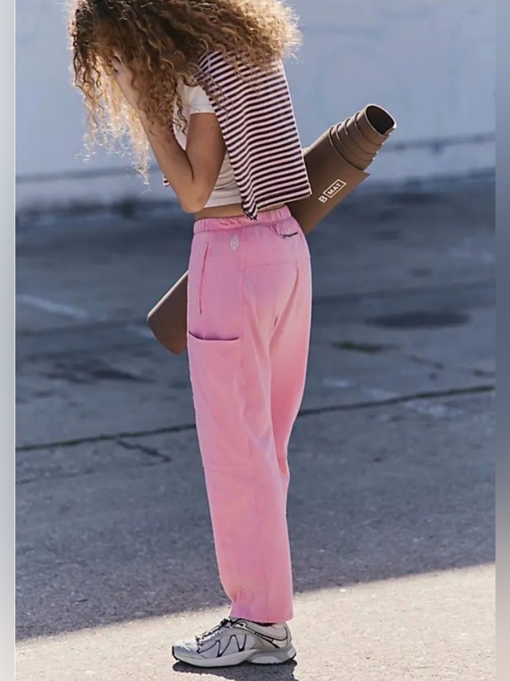 Free people movement, hot shot pants pink icing color? NWT ! $60 - Picture 2 of 6